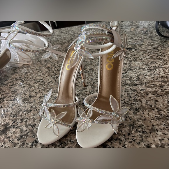 Fantasy butterfly heels - Picture 2 of 5